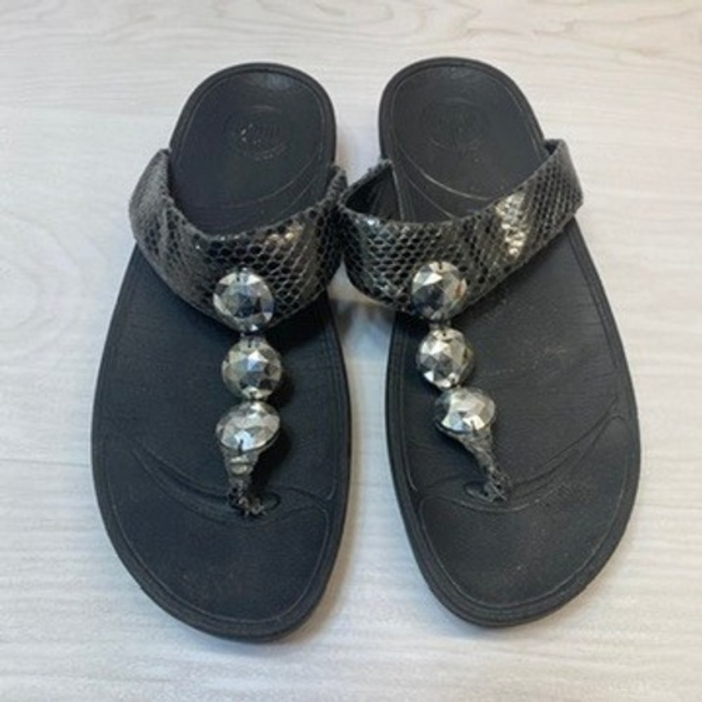 FitFlop Womens 11 Sandals Thong Snakeskin Rhinestone Silver 475-054 Comfort
